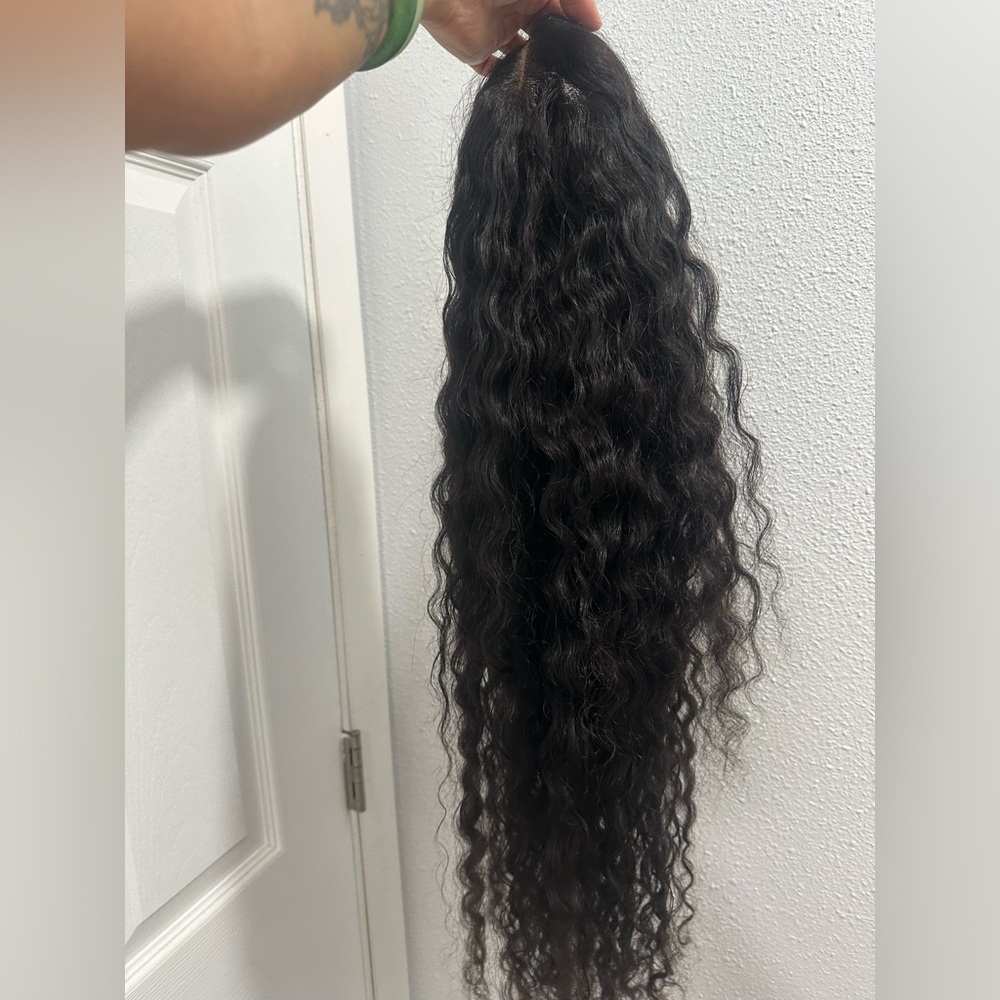 Luxurious Black Wavy Human Hair wig